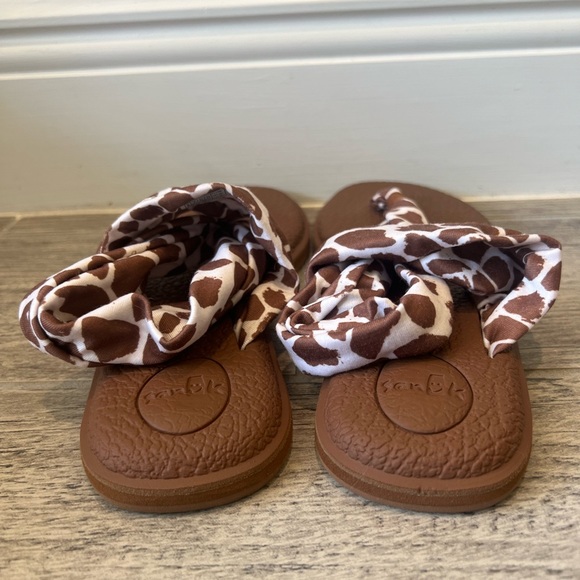 NWT Sanuk Yoga Sling 2 Womens Size 6 Giraffe Casual Comfort Thong Sandals NWT - Picture 7 of 7